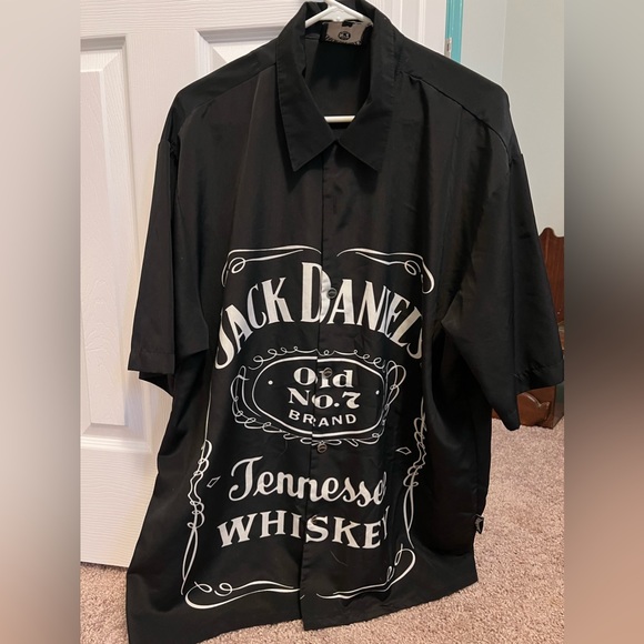 Men’s NEW w/o tags Jacks Daniels No 7 by Dragonfly Collared Shirt - Picture 1 of 3